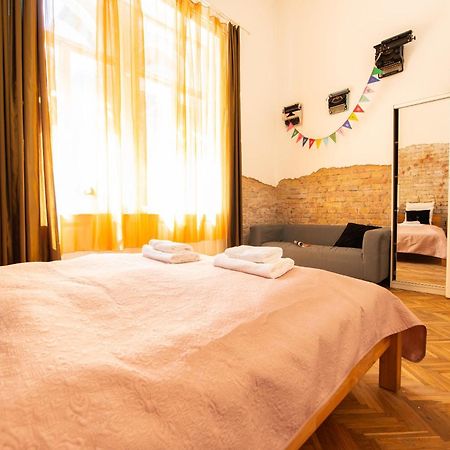 Ultra Central Cosy Ac Apartment Budapest Bagian luar foto