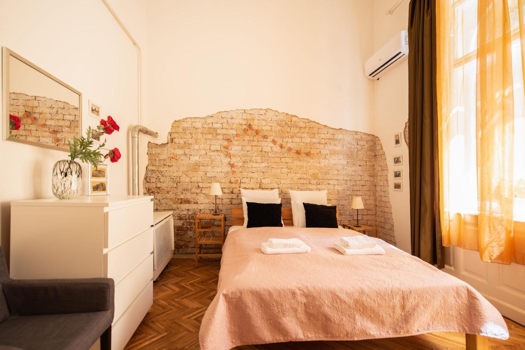 Ultra Central Cosy Ac Apartment Budapest Bagian luar foto